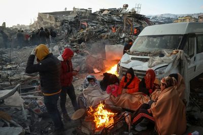 Turkey, Syria quake toll tops 15,000, cold compounds misery