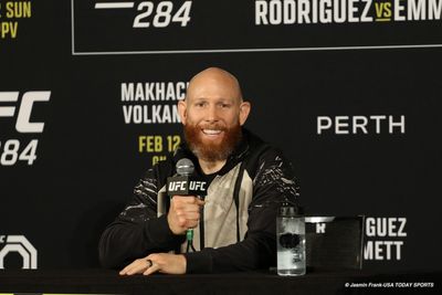 Josh Emmett knows the interim title isn’t the real thing, but won’t throw it on the ground at UFC 284