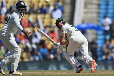 Australia reach 76-2 after early blows in 1st India Test