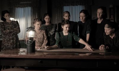 Women Talking review – ensemble drama forefronts female experience of violence
