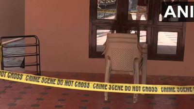 Miscreants attack Union minister V Muraleedharan’s residence in Thiruvananthapuram