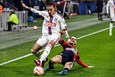 Lyon boss gives update as Chelsea loanee Malo Gusto suffers hamstring injury