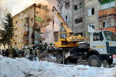 5 dead in apartment building fire in Novosibirsk, Russia