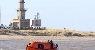 Lancashire Police issue Nicola Bulley update as search location moves and people are told to stay away