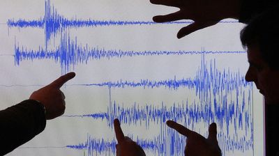 Earthquake in UK as residents report houses shaking and loud rumbling