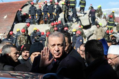 As the earthquake death toll soars, so does criticism of Turkey's government response