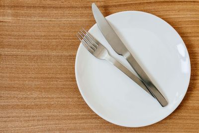 Calorie restriction may slow pace of ageing in healthy adults, study suggests