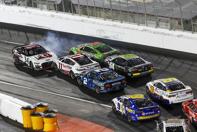 Denny Hamlin: NASCAR Clash trod “fine line between entertainment and racing”