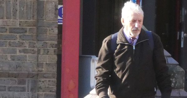 Cyber pervert had 'paedophile fiction' and almost 8,000 vile images