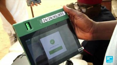 Nigeria tests new voting system
