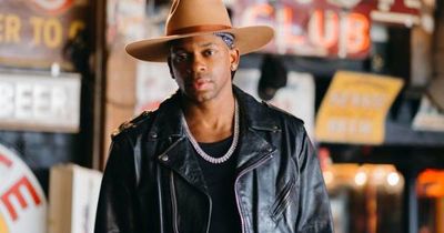 Jimmie Allen and Gavin Degraw in Newcastle for new country music festival