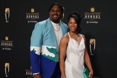 WATCH: Cameron Jordan performs musical tribute to Sean Payton at NFL Honors