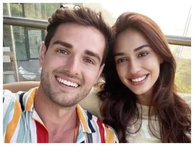 Disha Patani shares a cosy picture with rumoured boyfriend Aleksander Alex Ilic in her latest Instagram post