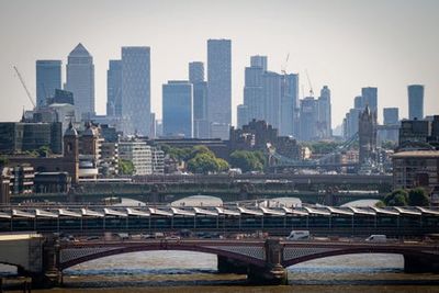 Bank profits poised to top £40 billion while UK economy struggles