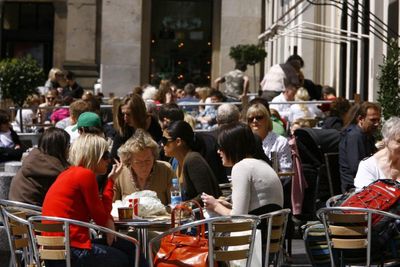 Scottish bars set to put seating outdoors without planning permission in rule change