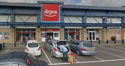 Argos shoppers hail air fryer saving up to 80% on energy bills that cooks food in 'half the time'