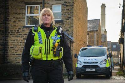 Happy Valley to be taught to TV university students after 7.5 million tune into BBC finale