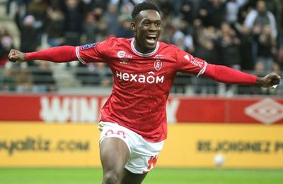 Mikel Arteta sets out plan for ‘special’ Folarin Balogun after Arsenal striker’s incredible loan form