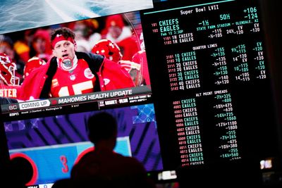 Super Bowl bettors: Stop wasting money on a 37-34 final score for a ridiculous reason