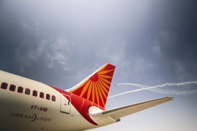 Air India nears largest plane deal in history