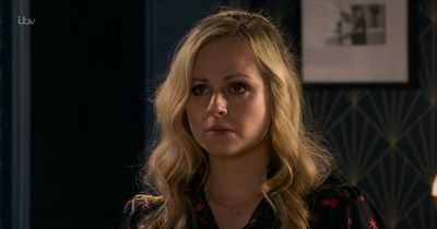 ITV Coronation Street's Tina O'Brien shares warning as she fears Sarah being Stephen's next victim