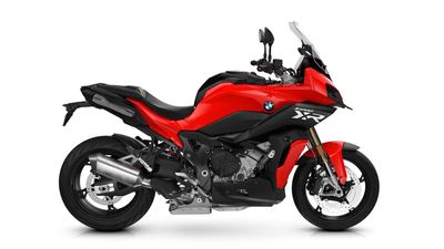 Recall: 2020-2023 BMW S 1000 XR And R Bikes May Have Software Issue