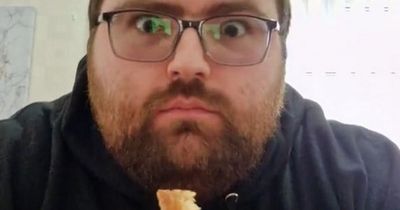 American tourist has mind blown after trying Greggs sausage roll for first time