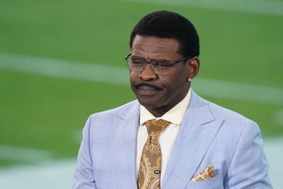 Michael Irvin files $100M lawsuit over Super Bowl hotel misconduct accusations