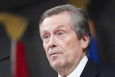 Toronto mayor steps down after affair with ex-staffer