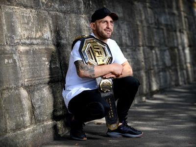 Ex-concreter Volkanovski looking to cement UFC career
