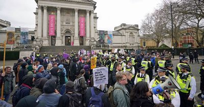 Police move in amid clashes outside Tate Britain over drag queen storytelling event