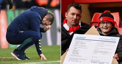 Southampton boss Nathan Jones taunted with giant P45 during dire loss to 10-man Wolves