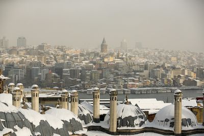 After massive Turkey quakes, Istanbul residents fear the next one