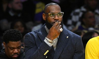 LeBron James will not play Saturday versus the Warriors