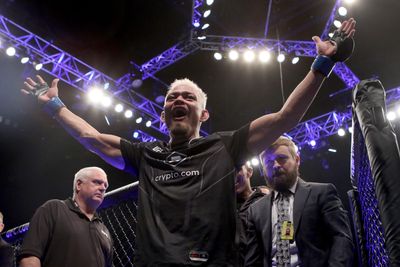 Elves Brenner def. Zubaira Tukhugov at UFC 284: Best photos