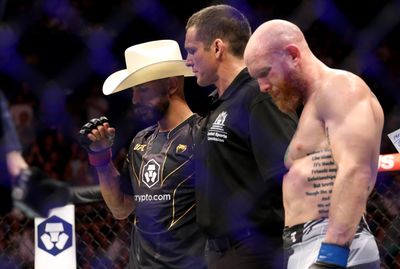 Twitter reacts to Yair Rodriguez’s interim title win over Josh Emmett at UFC 284