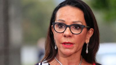 Indigenous Australians Minister Linda Burney warns apology boycotters against repeating the same mistakes with the Voice