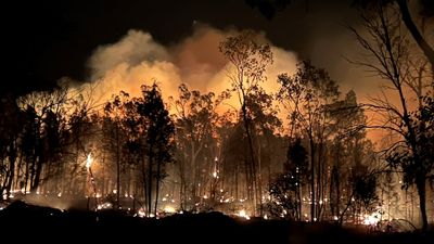 Evacuations at Montrose, north-west of Brisbane, as 50 bushfires burn across Queensland after scorching day