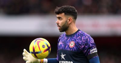 Brentford boss sets David Raya price tag amid Chelsea, Tottenham and Man United transfer battle