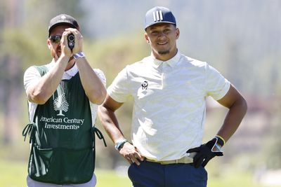 Photos: Patrick Mahomes, other NFL MVPs on the golf course