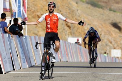 Herrada leads Tour of Oman after second stage win