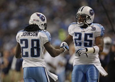 LenDale White details battle with suicidal thoughts, how Chris Johnson saved him