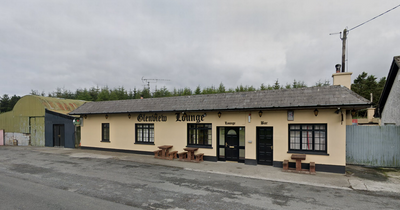 Two arrested after 'gun is fired' at car outside Longford pub in late night incident