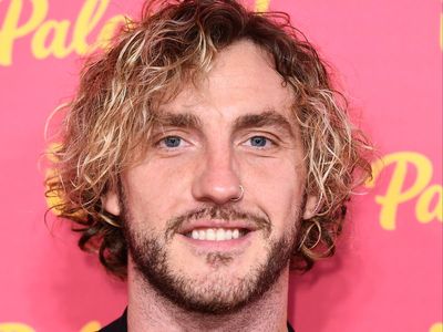 Seann Walsh admits he ‘passed out’ during birth of first child with Grace Adderley