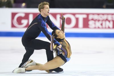 Chock and Bates win Four Continents ice dance title