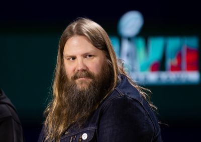 Chris Stapleton rocked the national anthem at Super Bowl 57 (and easily hit the under)