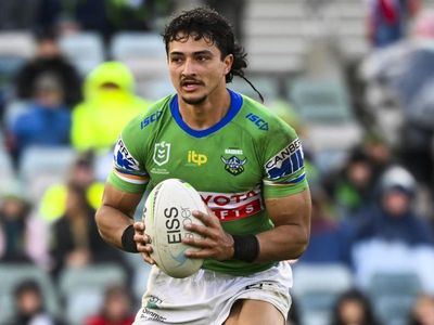 NRL stars Savage, Olam sidelined by fractures