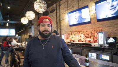 Chicago football fans thrilled to see historic Super Bowl duel between two Black QBs. ‘It’s amazing.’