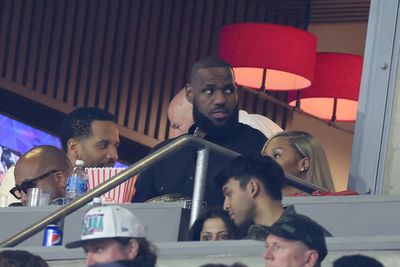 LeBron James was booed at the Super Bowl, so naturally he put on an imaginary crown