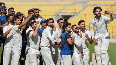 Ranji Trophy: Karnataka let Saurashtra off the hook